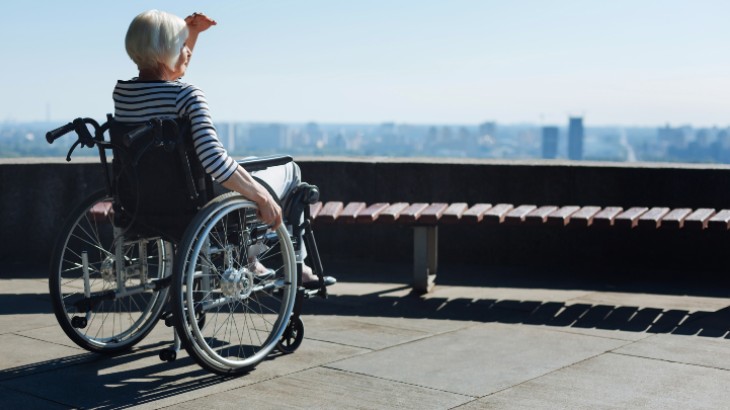 social security insurance image of woman in wheelchair looking outside at mcv law near syracuse ny and watertown ny